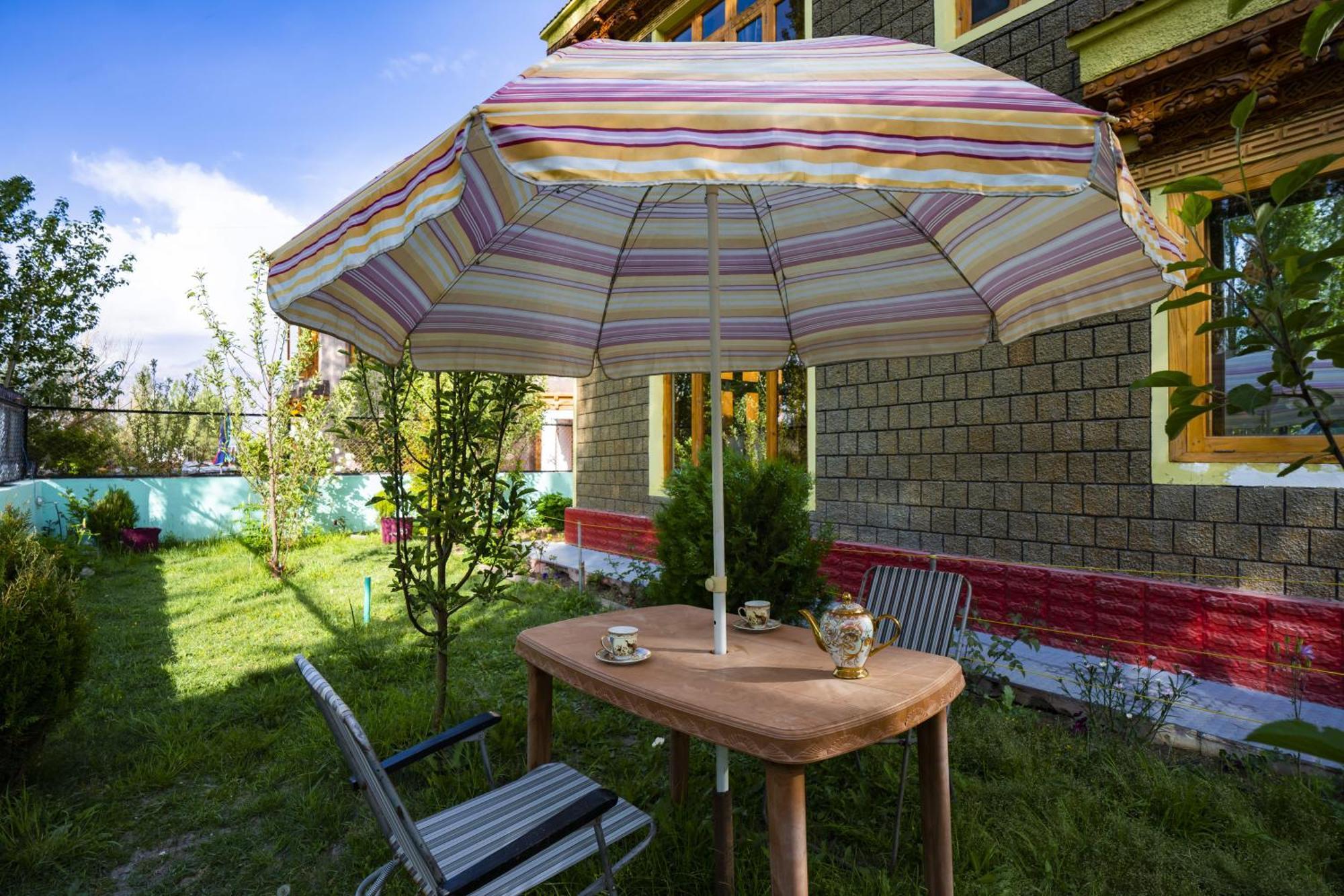 Rainbow Holiday Home ليه المظهر الخارجي الصورة