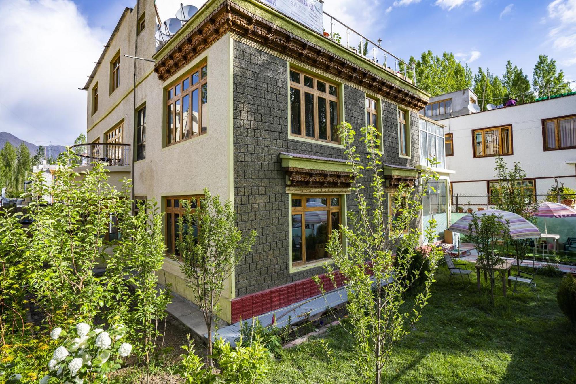 Rainbow Holiday Home ليه المظهر الخارجي الصورة